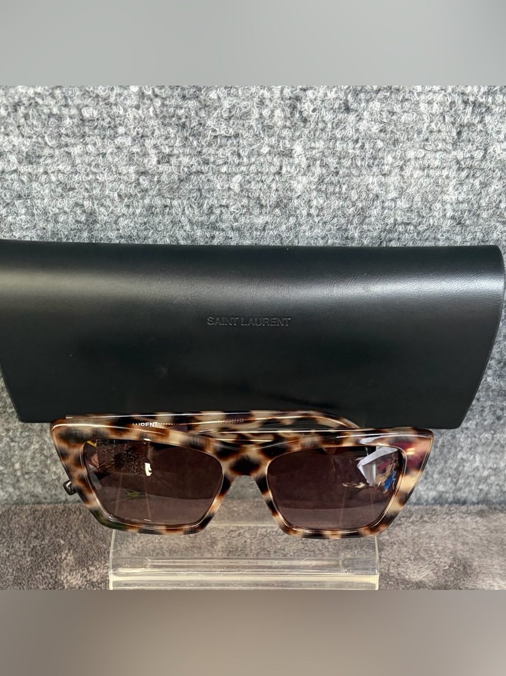 Saint Laurent Tortoiseshell Square-Edge Sunglasses with Brown Lenses - Picture 13 of 13